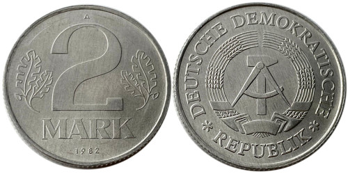 2 марки 1982 «A» ГДР UNC